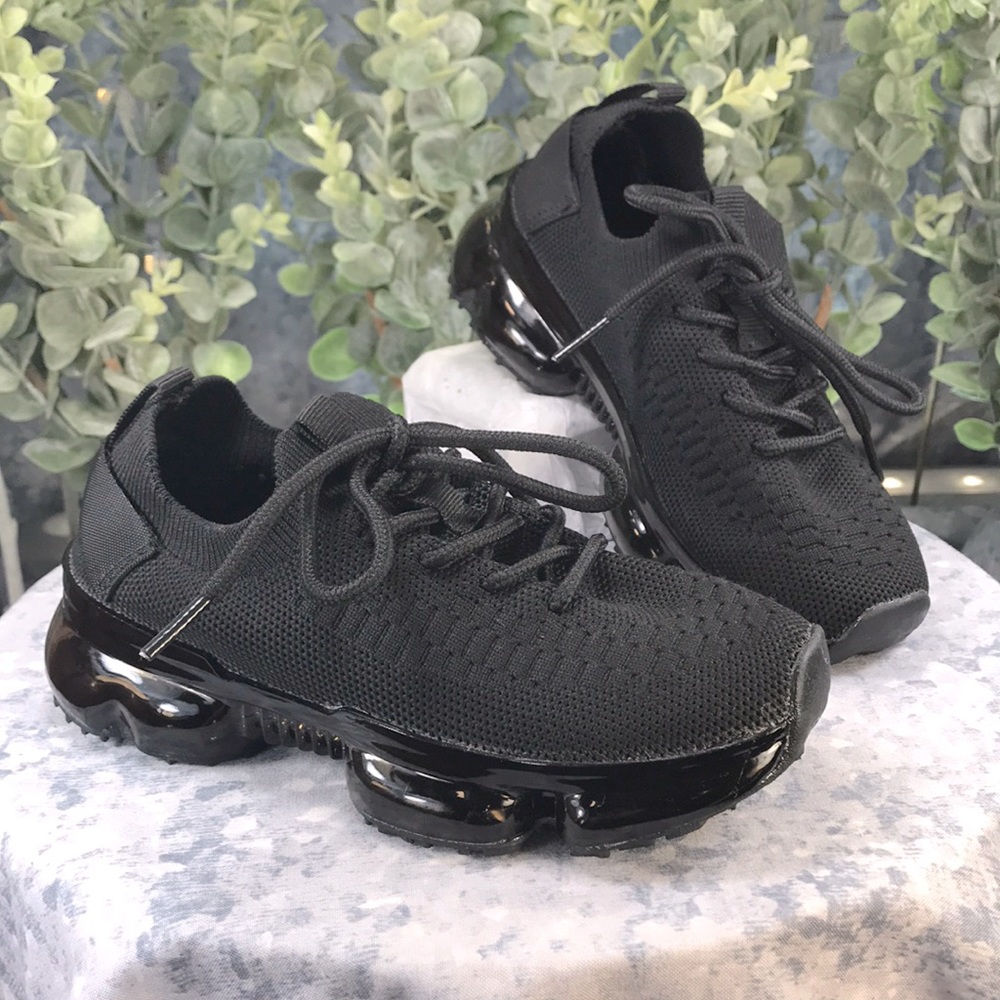 Link Flow-19K Black Stretch Knit Fabric Fashion Athletics Boys 10M 🖤VGUC🖤